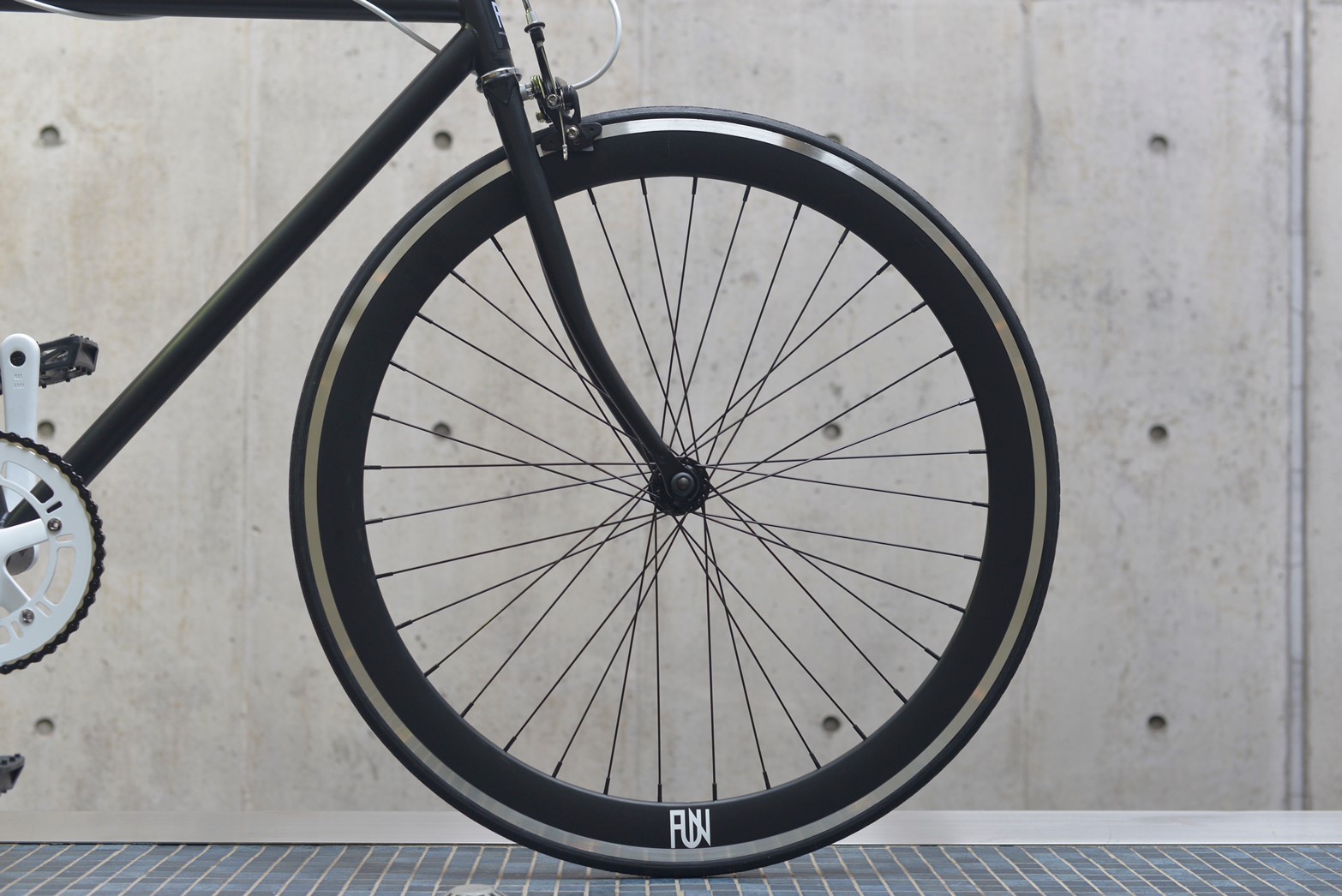 パンクしない自転車 diy